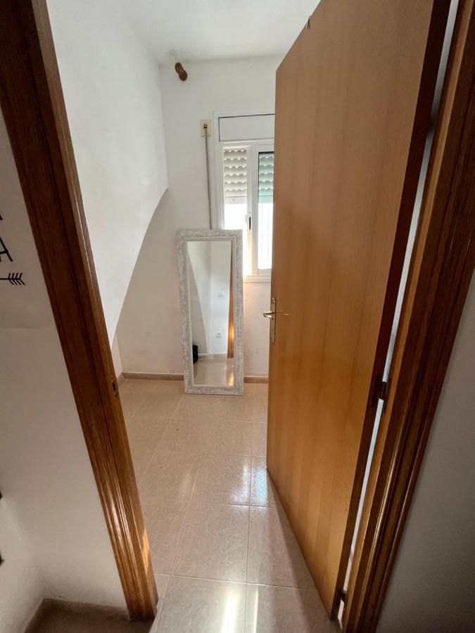 קמברילס Casa En Vilafortuny Con Barbacoa Piscina Comunitaria מראה חיצוני תמונה